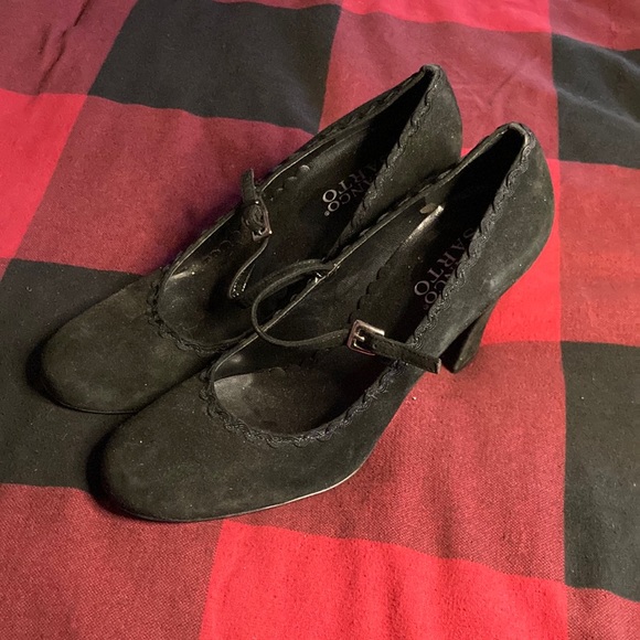 franco sarto mary jane pumps